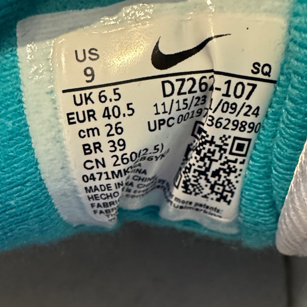 Women’s Nike Air Max 1 Dusty Cactus Sneakers - Picture 7 of 9